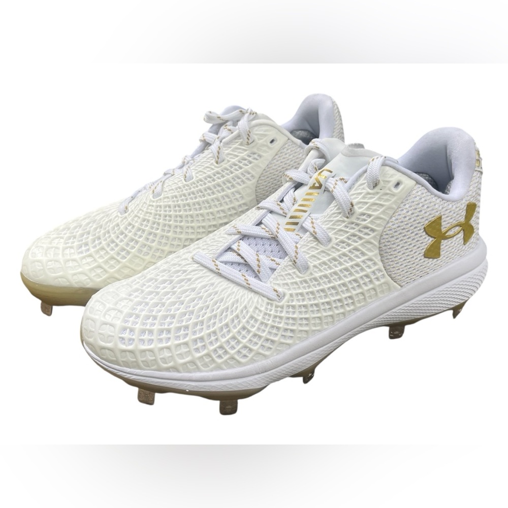 New Women’s Under Armour Charged White and Gold Cleats